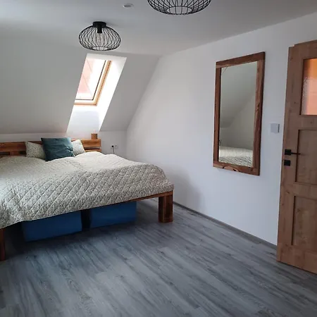 Albipolis - Horec A Modrin Apartament Vrchlabí